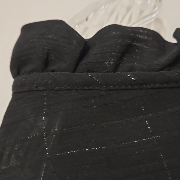Blouse, NY & Company, Black Silver, Sheer, Sleeveless, Ruffled, V-neck, Med, - Picture 5 of 10